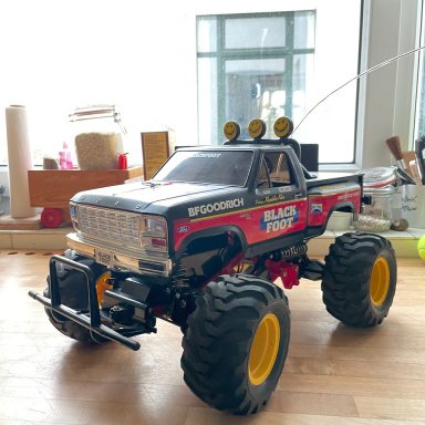 Monster Truck Tamiya Blackfoot 1986 Revitalisierung Antrieb Elektronik RC Modellbau Portal